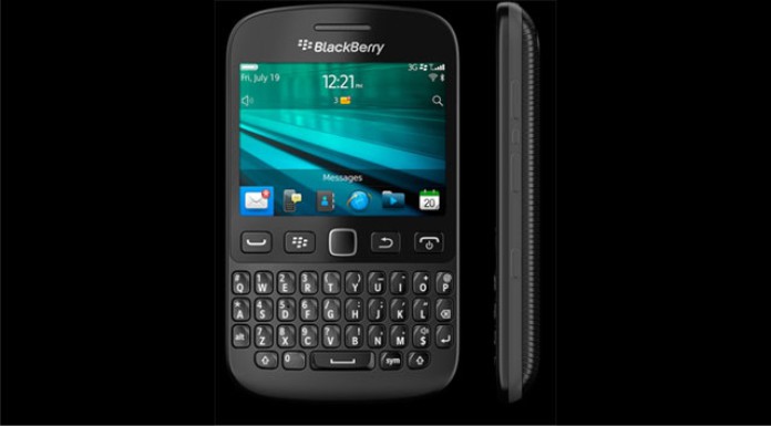 BlackBerry 9720 OS 7 SmartPhone launched