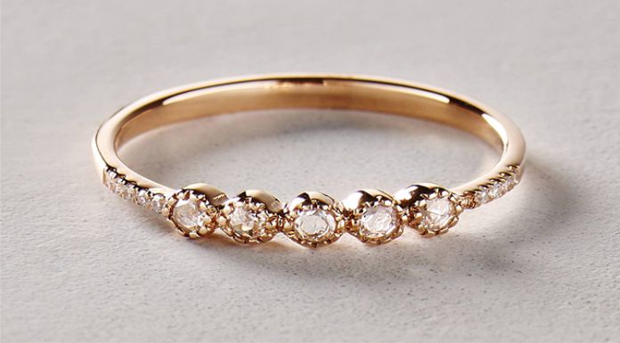 “Engagement rings” – better alternative of Bunch of Roses